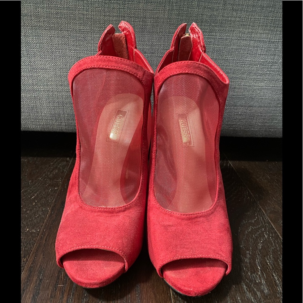 Guess Heel Booties